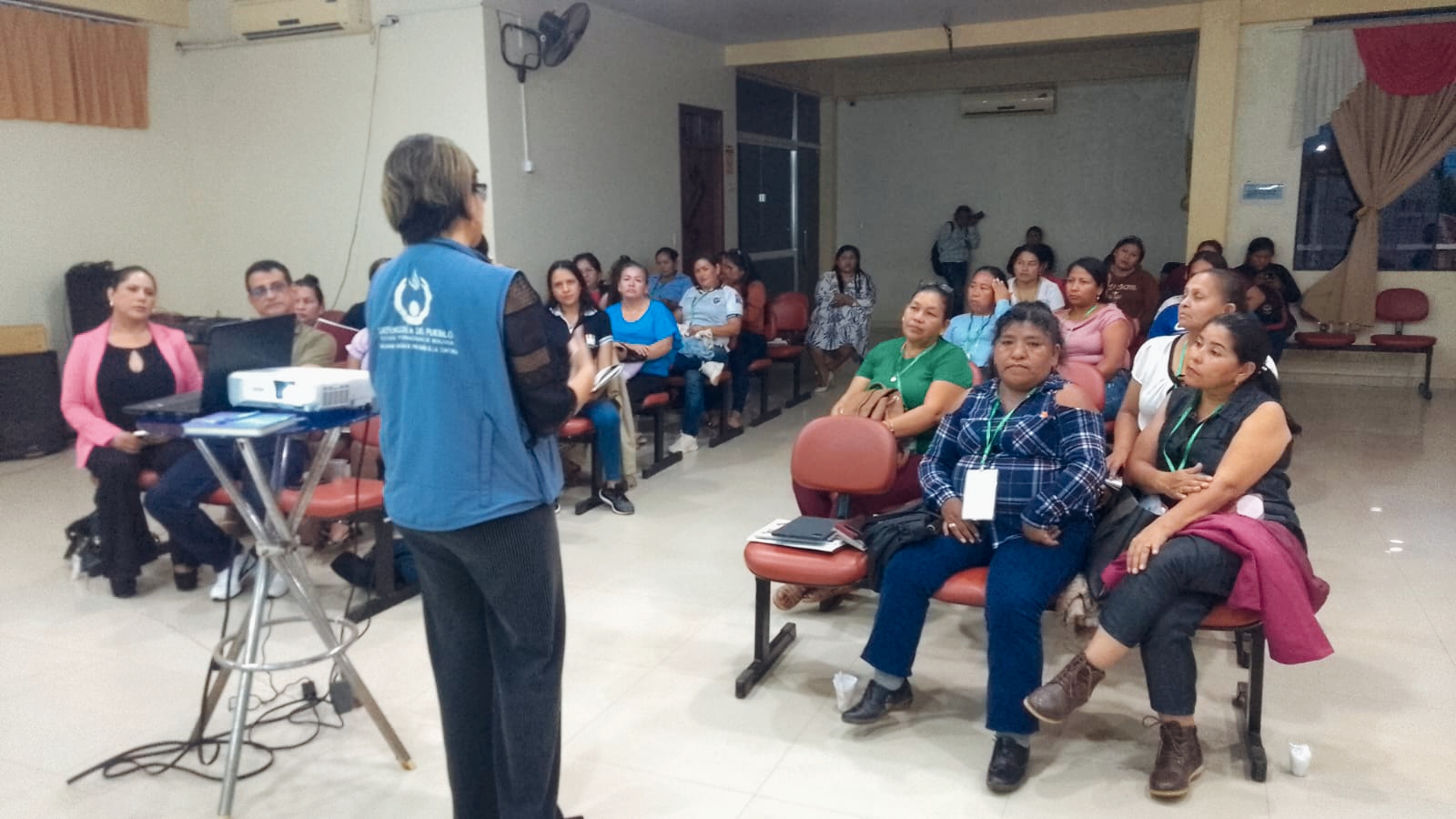 DEFENSORÍA DEL PUEBLO Y ACOPANDO IMPULSAN EL FORTALECIMIENTO DEMOCRÁTICO DE MUJERES ELECTAS EN EL DEPARTAMENTO DE PANDO