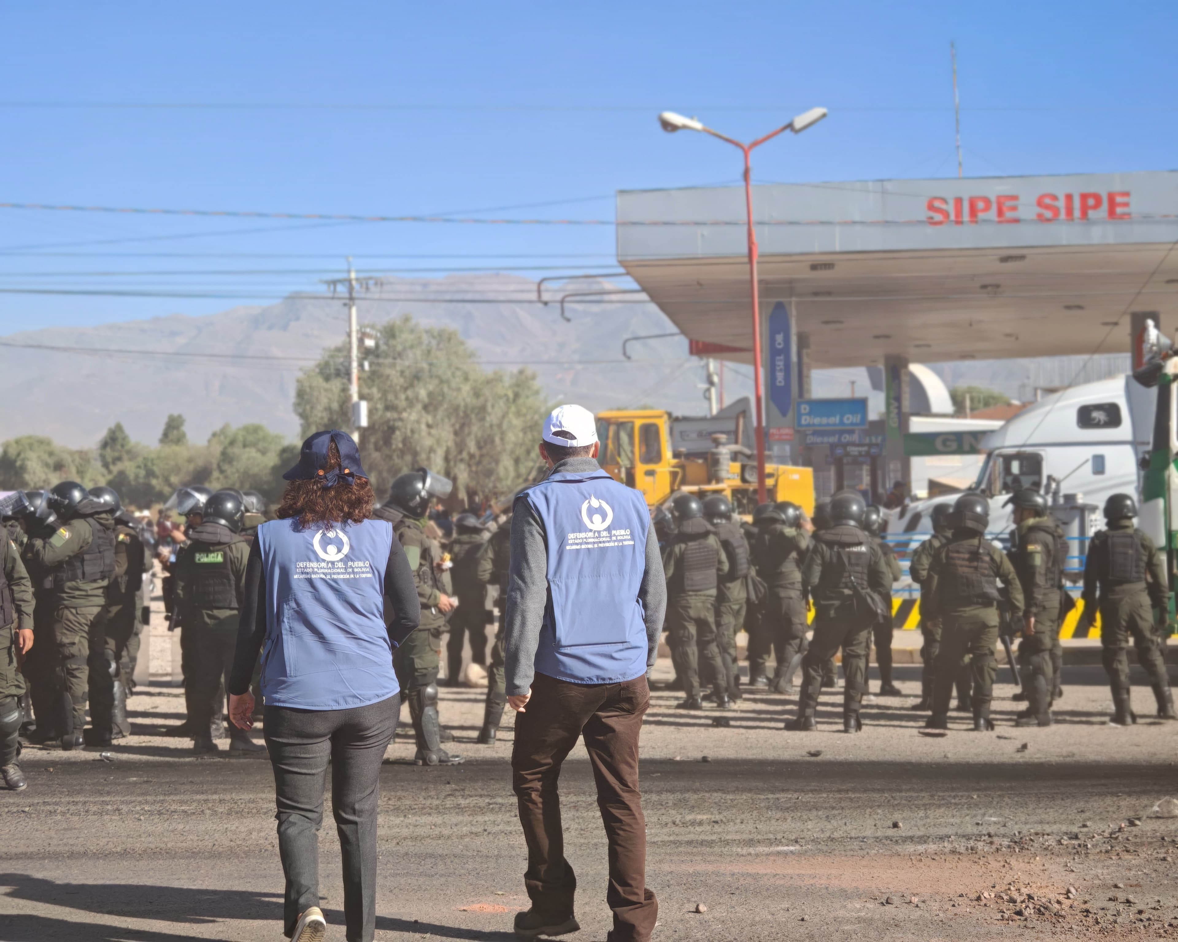 DEFENSOR DEL PUEBLO INSTA A EVITAR UNA ESCALADA DEL CONFLICTO, EXHORTÓ A NO REPRODUCIR LA VIOLENCIA EN LAS MOVILIZACIONES