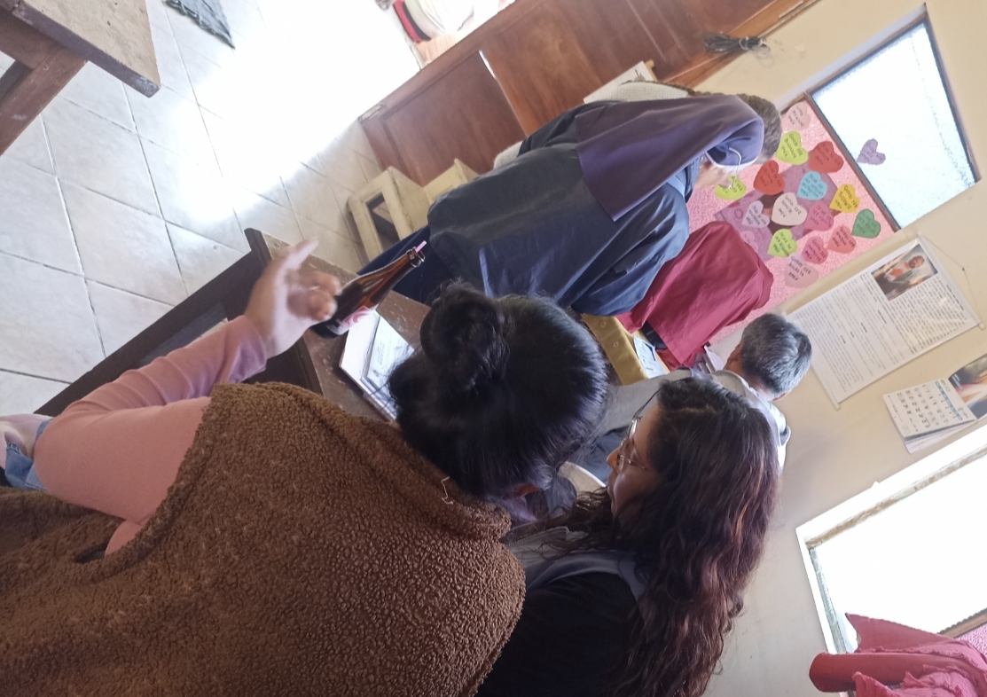 DEFENSORÍA DEL PUEBLO SOCIALIZA EL DECRETO PRESIDENCIAL DE AMNISTÍA E INDULTO EN EL CENTRO DE ORIENTACIÓN FEMENINA DE OBRAJES EN LA PAZ