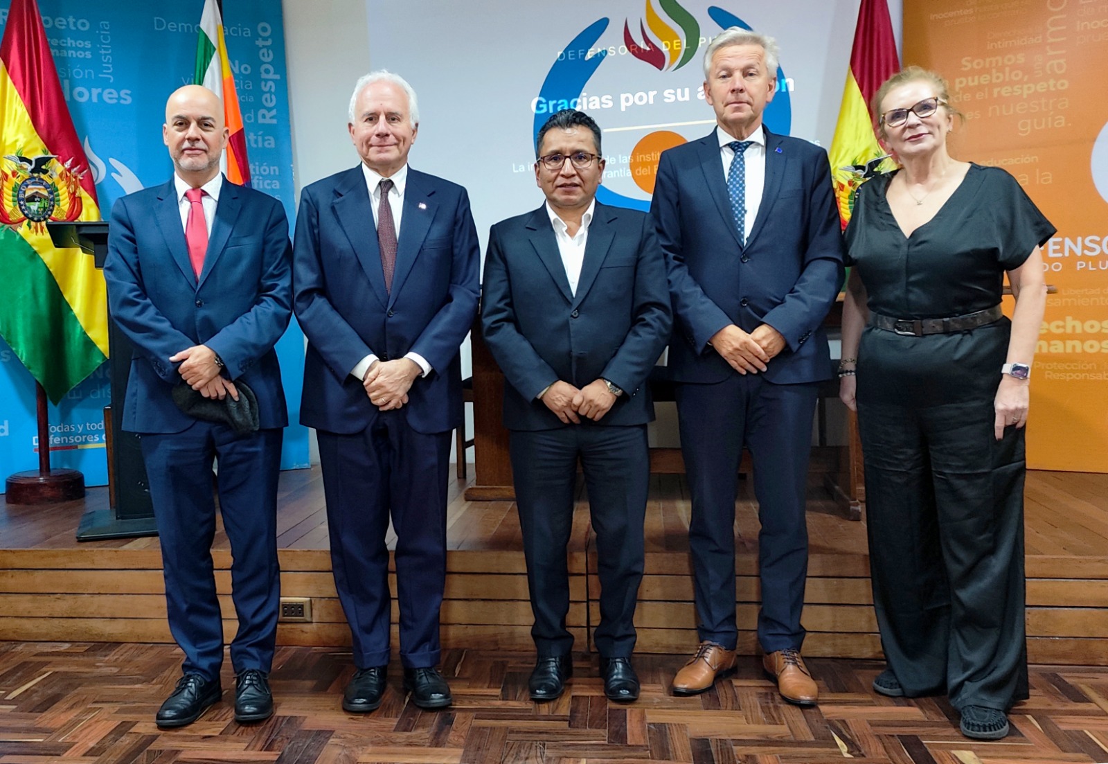 DEFENSOR DEL PUEBLO SE REÚNE CON MIEMBROS DEL PARLAMENTO EUROPEO PARA ABORDAR LOS DESAFÍOS EN DERECHOS HUMANOS EN BOLIVIA