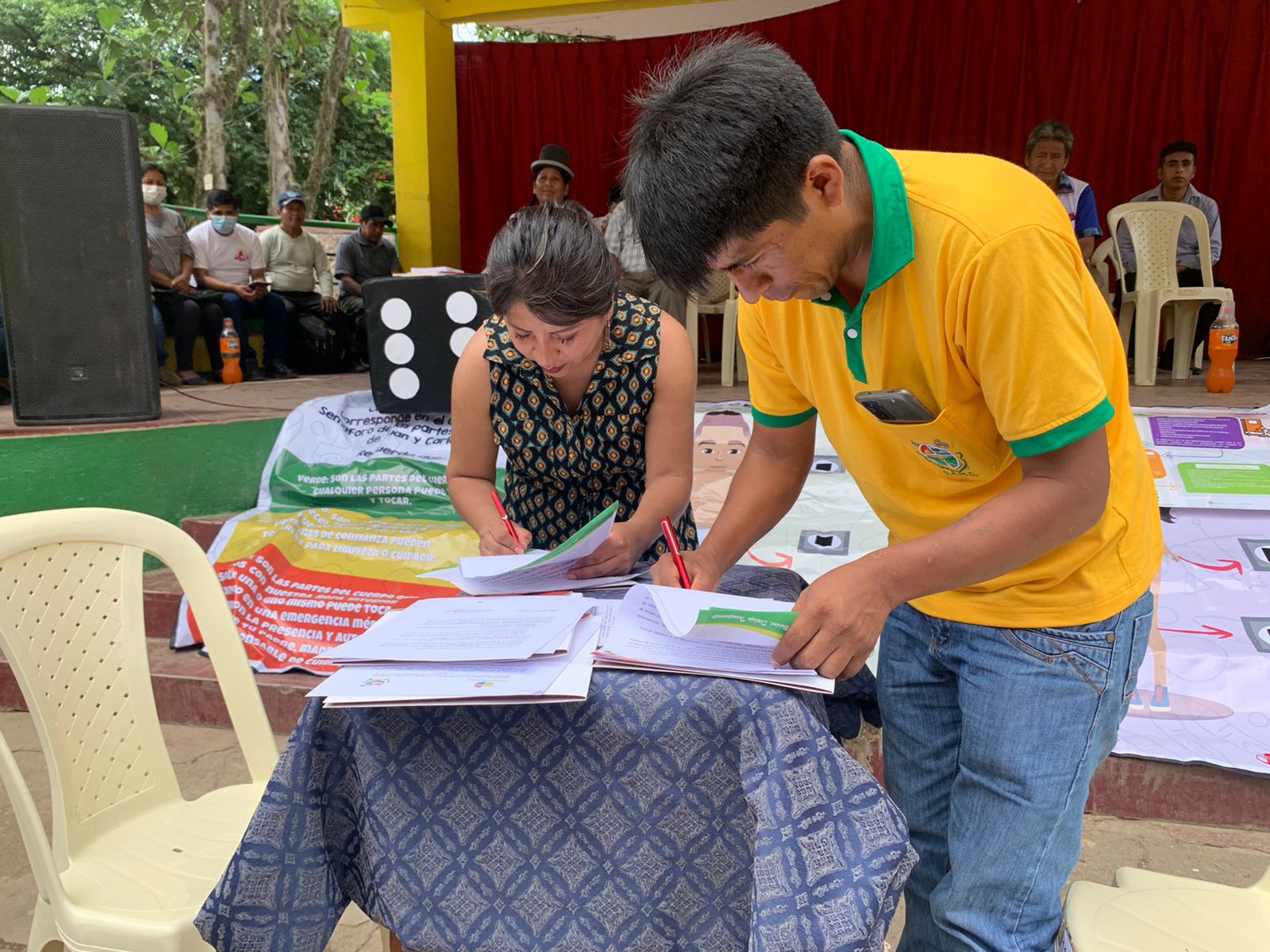 Alcaldía de Caranavi ratifica transferencia de terreno a la Defensoría del Pueblo para la construcción de sus oficinas regionales