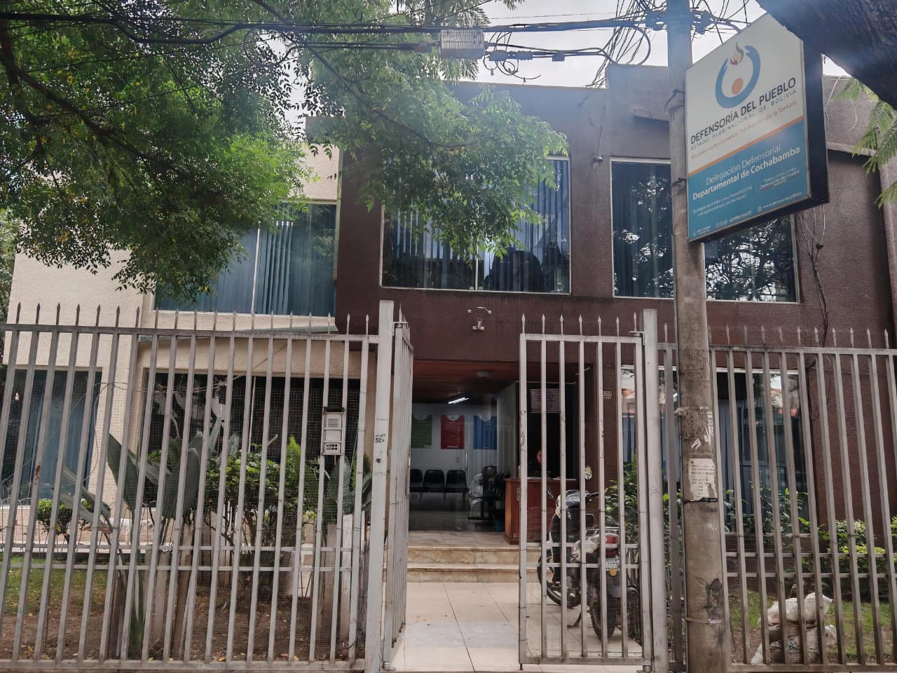 DEFENSORÍA DEL PUEBLO EXHORTA A LOS GOBIERNOS MUNICIPALES A FORTALECER LA PREVENCIÓN DE LA VIOLENCIA CONTRA NIÑAS, NIÑOS Y ADOLESCENTES EN COCHABAMBA