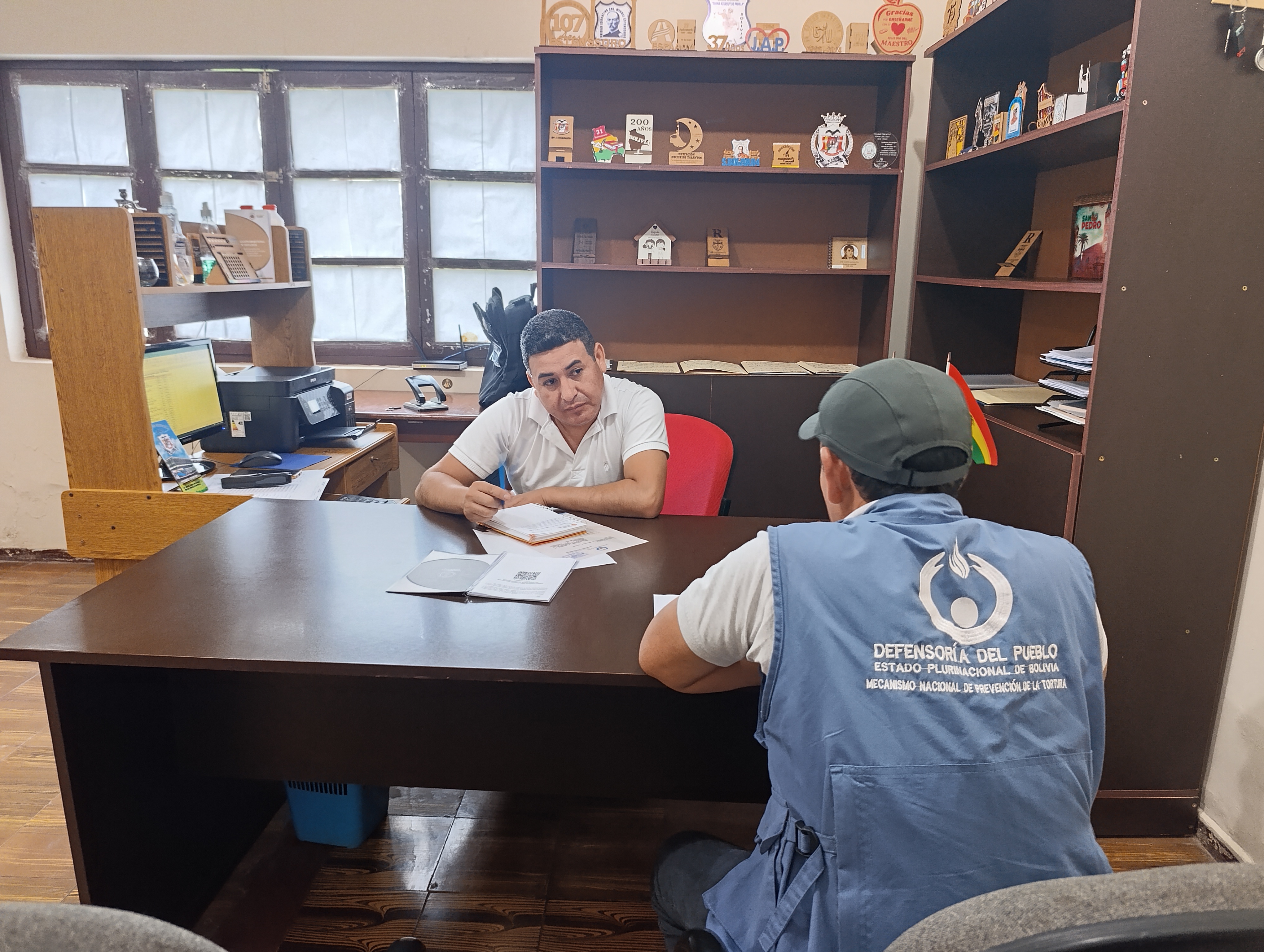 DEFENSORÍA DEL PUEBLO ARTICULA ACCIONES INTERINSTITUCIONALES PARA LA CONTINUIDAD DE LA POLÍTICA DE DEFENSORAS Y DEFENSORES ESTUDIANTILES EN YACUIBA