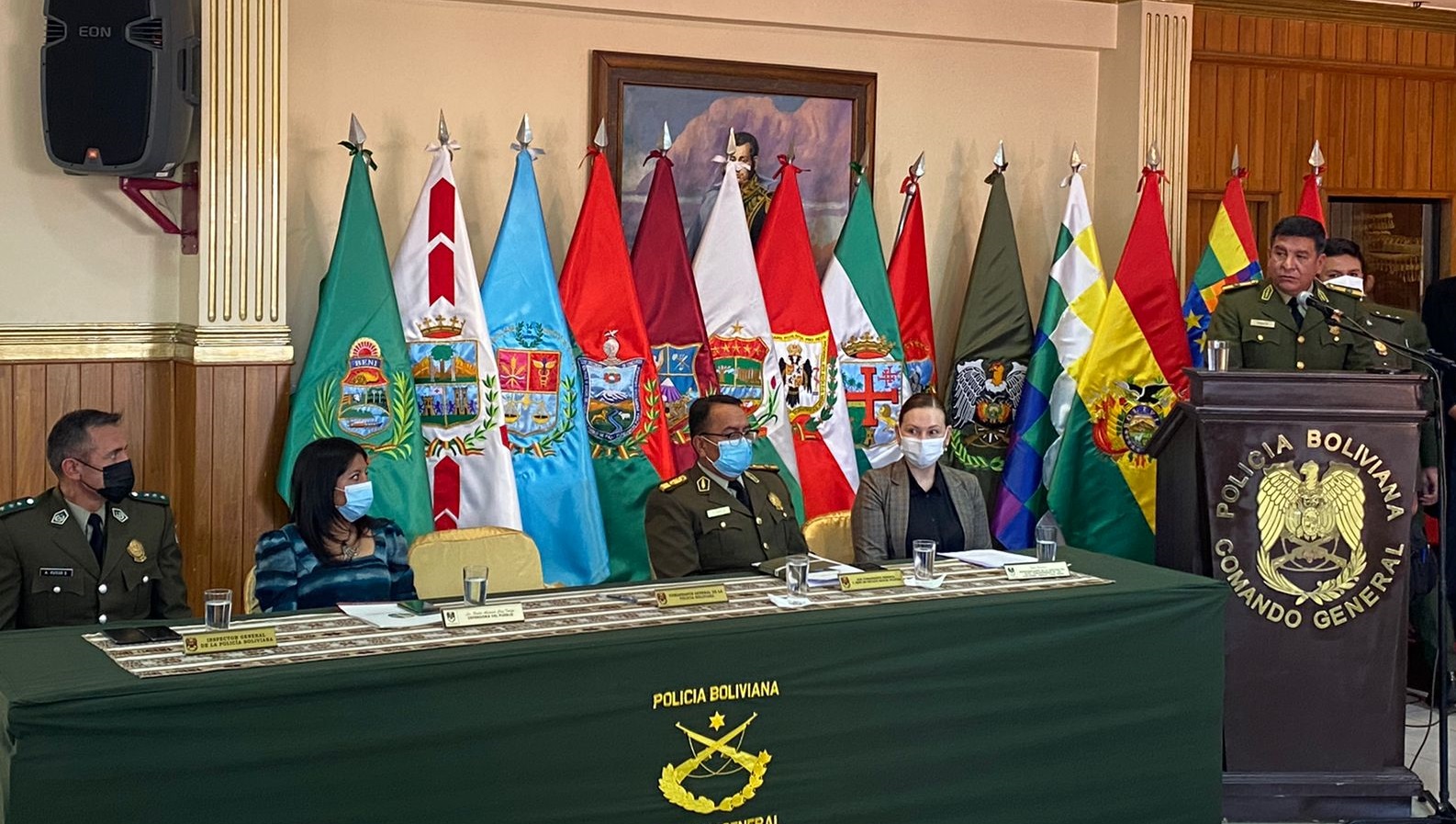 La Defensoría del Pueblo y la Policía Boliviana presentan el Diálogo Nacional de la Direcciones de la Fuerza Especial de Lucha contra la Violencia para fortalecer la prevención y atención de hechos de violencia contra la mujer