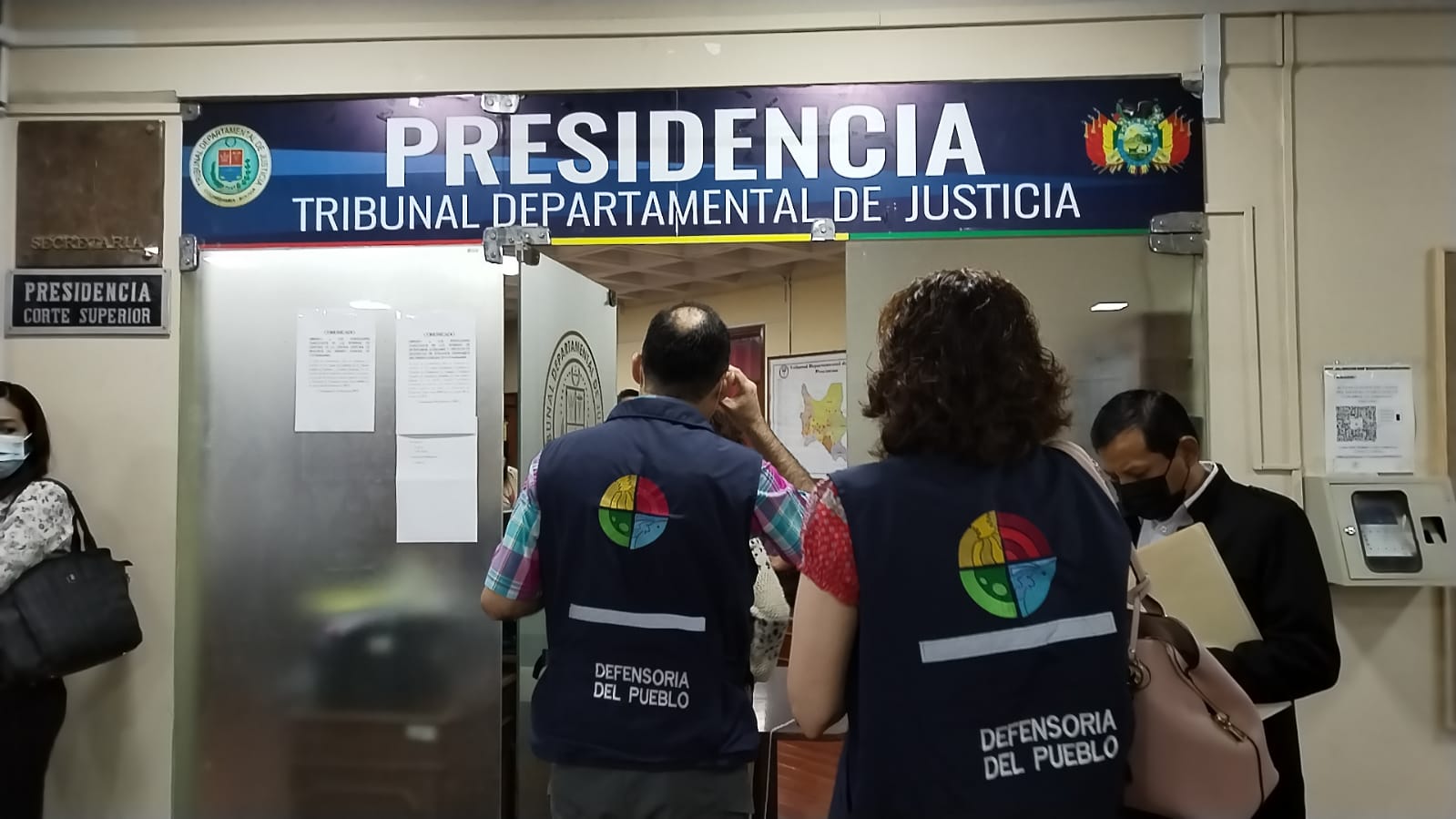 LA DEFENSORÍA DEL PUEBLO COORDINA CON AUTORIDADES JUDICIALES LA APLICACIÓN DEL DEBIDO PROCESO EN CASOS DE VIOLENCIA CONTRA MUJERES, NIÑAS Y ADOLESCENTES