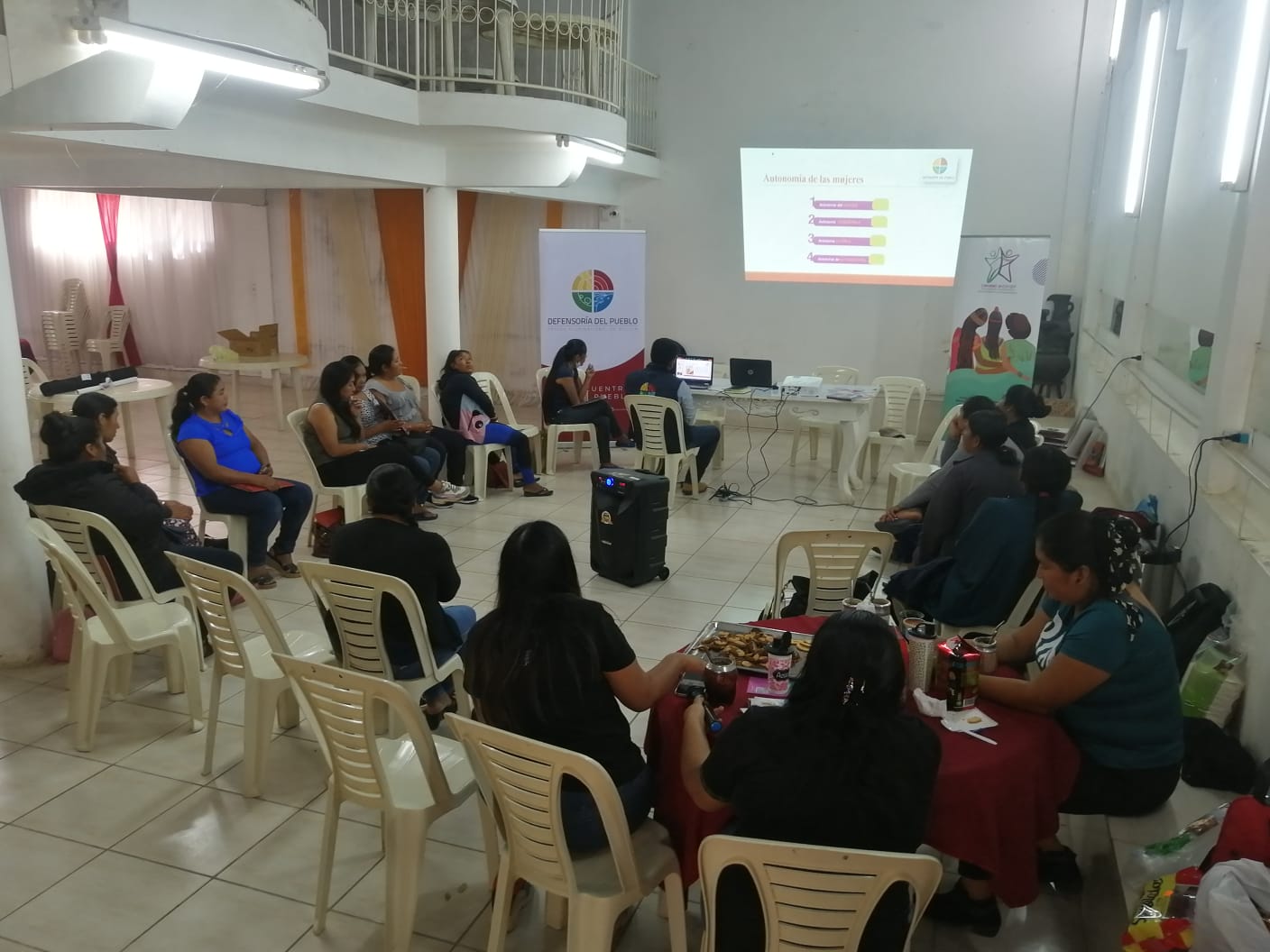 Defensoría del Pueblo fortalece capacidades de mujeres autoridades y lideresas indígenas de la región del Chaco Chuquisaqueño