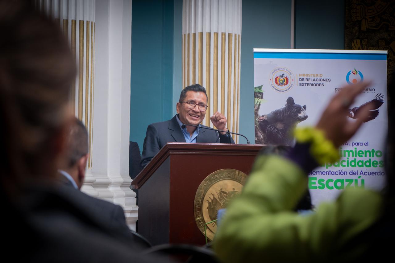Defensor del Pueblo impulsa hoja de ruta nacional para implementar el Acuerdo de Escazú en Bolivia