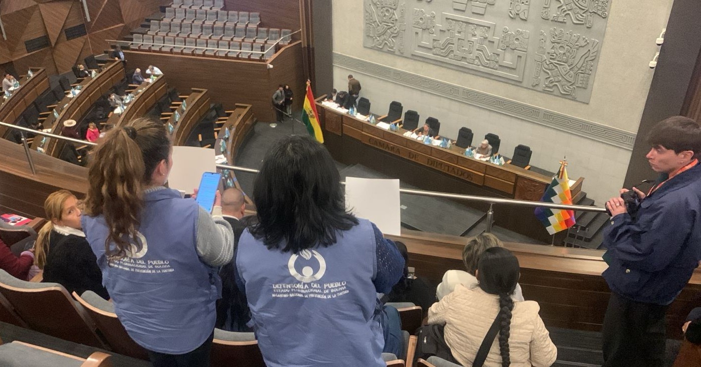 DEFENSORÍA DEL PUEBLO PROMUEVE LA REGLAMENTACIÓN DE LA LEY DE PROTECCIÓN A HIJAS E HIJOS HUÉRFANOS DE FEMINICIDIO MEDIANTE MESAS TÉCNICAS