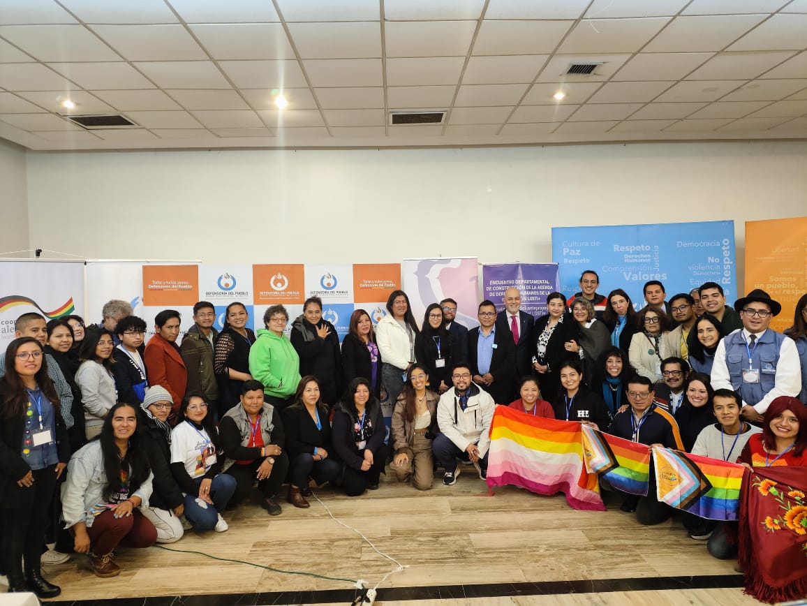 CON EL PEDIDO DE INCLUSIÓN ARRANCA EL ENCUENTRO PLURINACIONAL POR LOS DERECHOS HUMANOS DE LA POBLACIÓN LGBTI+ DE BOLIVIA