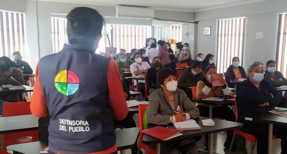 Defensoría del Pueblo capacita a enfermeras del Hospital Gineco Obstétrico y Neonatal Dr. Jaime Sánchez Porcel en temáticas de Derechos Humanos de las Mujeres e Interrupción Legal del Embarazo