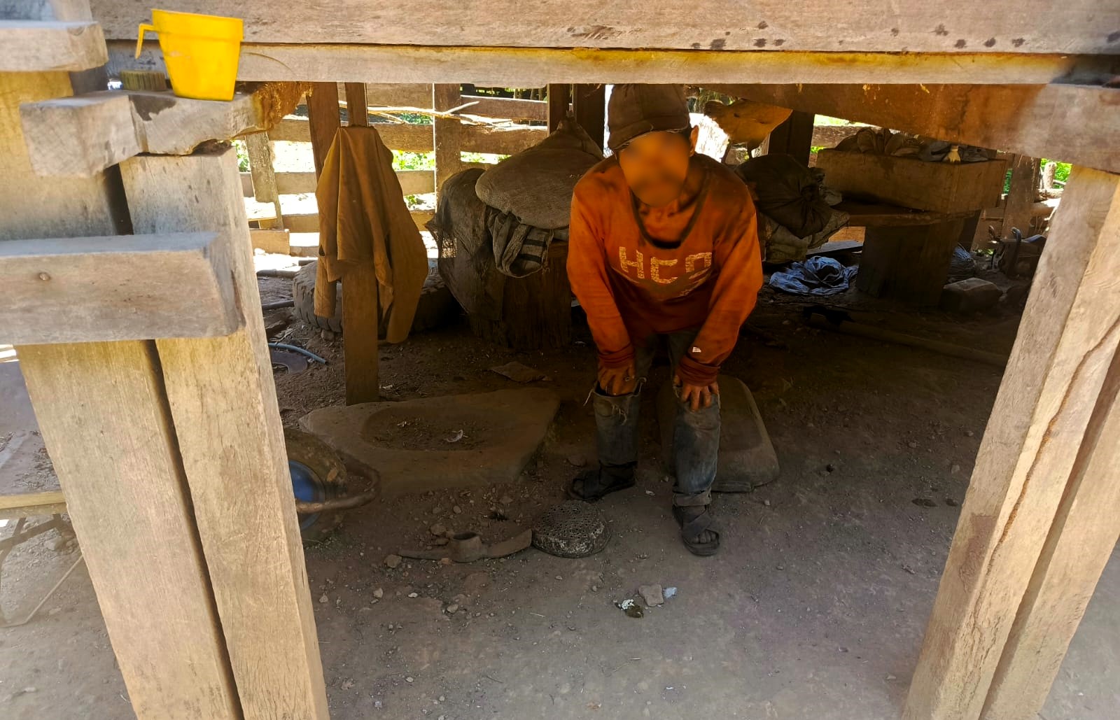 En Chuquisaca  - Defensoría del Pueblo gestiona atención integral a un varón que, en pasados días fue rescatado de una hacienda donde se encontraba en condiciones de explotación laboral y servidumbre