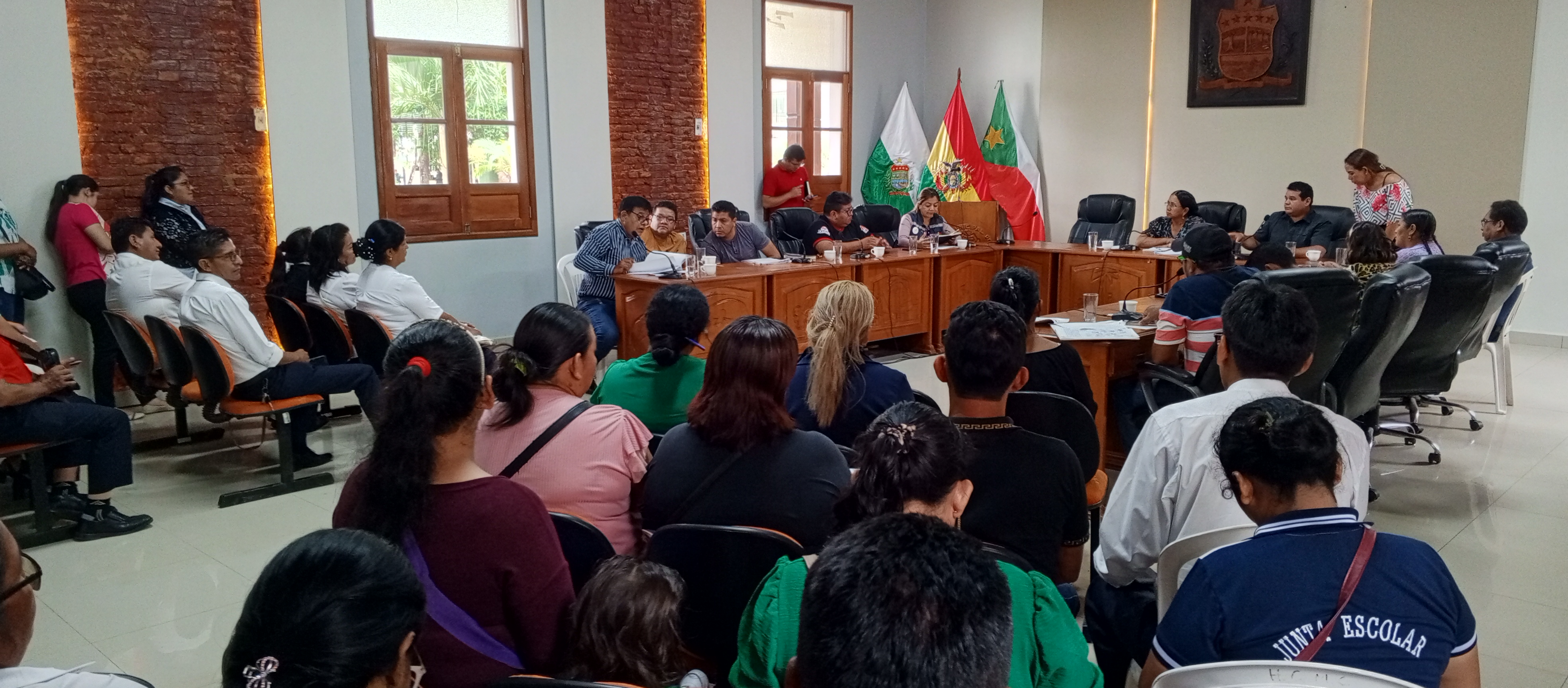 DEFENSORÍA DEL PUEBLO COMPROMETE ACOMPAÑAMIENTO EN FISCALIZACIÓN Y ATENCIÓN DE INFRAESTRUCTURA ESCOLAR EN COBIJA