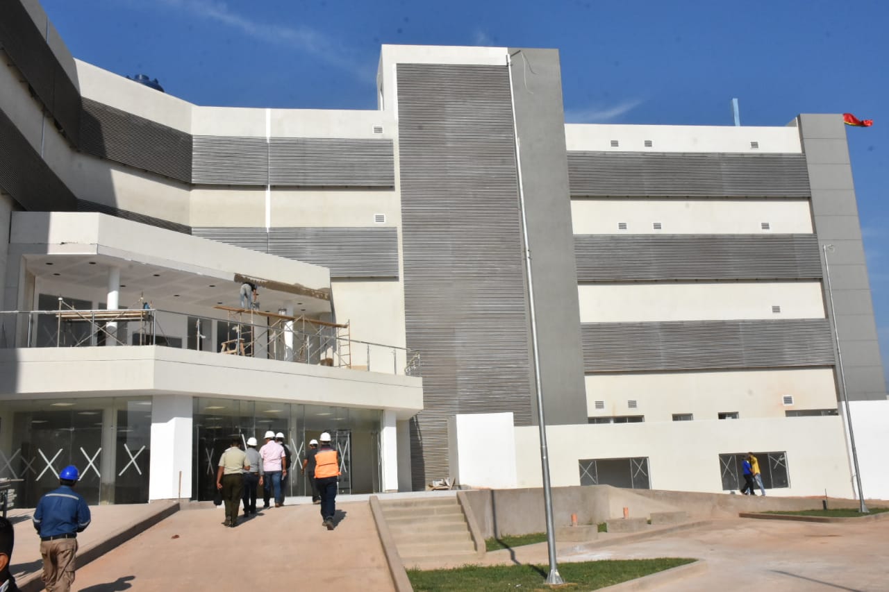 MEDIACIÓN DE LA DEFENSORÍA DEL PUEBLO LOGRA SUSPENSIÓN DE HUELGA DE HAMBRE EN HOSPITAL DE TERCER NIVEL