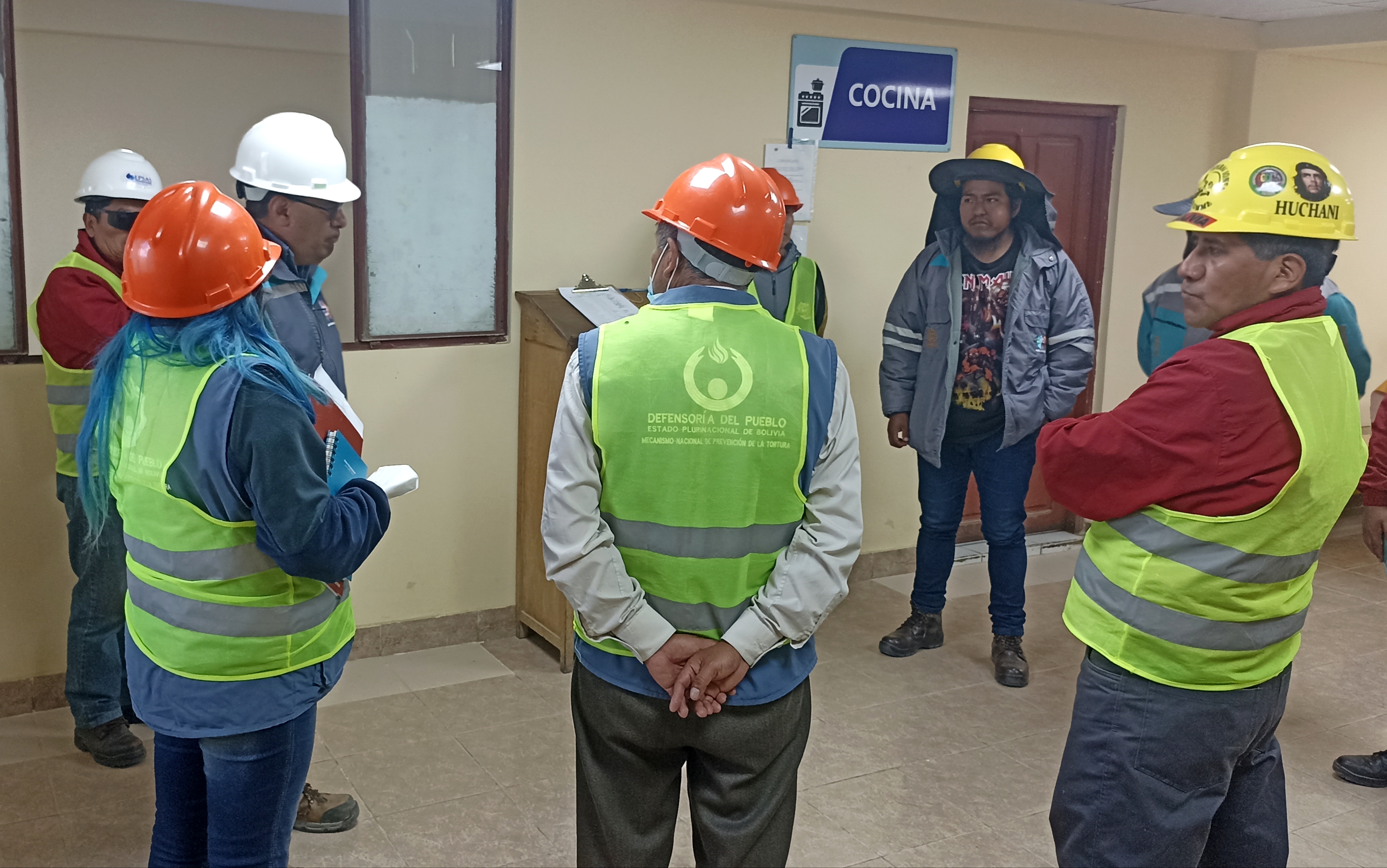 DEFENSORÍA DEL PUEBLO VERIFICA PREDIOS DEL RELLENO SANITARIO DE SAK’A CHURU Y VIABILIZA ACUERDOS ENTRE TRABAJADORES Y LA ALCALDÍA DE LA PAZ