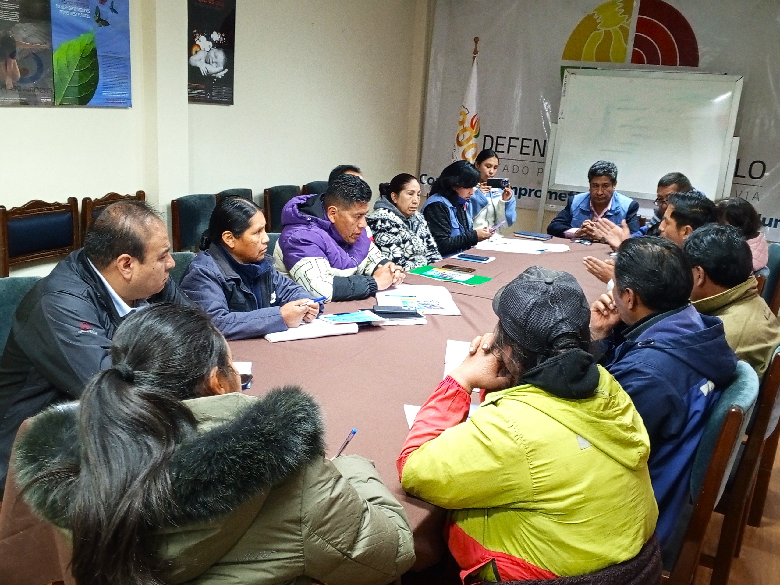 DEFENSOR DEL PUEBLO IMPULSA COORDINACIÓN INTERINSTITUCIONAL ANTE RIESGOS SANITARIOS POR ACUMULACIÓN DE BASURA EN EL ALTO