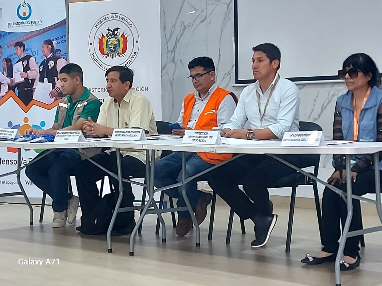 DEFENSORÍA DEL PUEBLO EN SANTA CRUZ, LLEVO ADELANTE LA ACREDITACIÓN DE DEFENSORAS Y DEFENSORES ESTUDIANTILES DE SANTA CRUZ DE LA SIERRA.