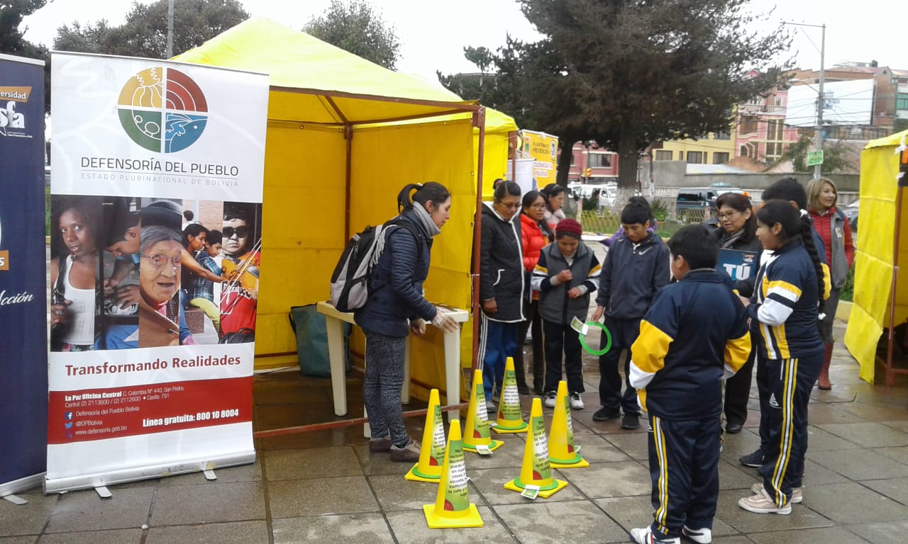 DEFENSORÍA DEL PUEBLO SOCIALIZA NORMATIVAS DE LOS DD.HH. EN LA FERIA DEL “DÍA MUNDIAL DE LA JUSTICIA SOCIAL”