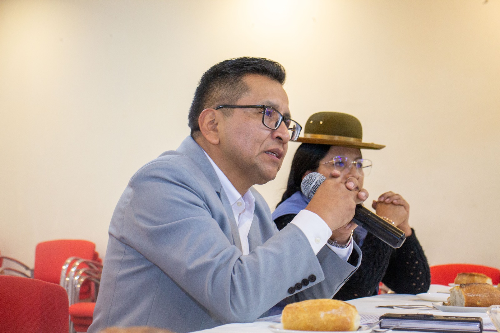 DEFENSOR DEL PUEBLO INTERVIENE ANTE VULNERACIÓN DE DERECHOS DE PERIODISTAS, ADVIERTE INCREMENTO DE CASOS DE VIOLENCIA