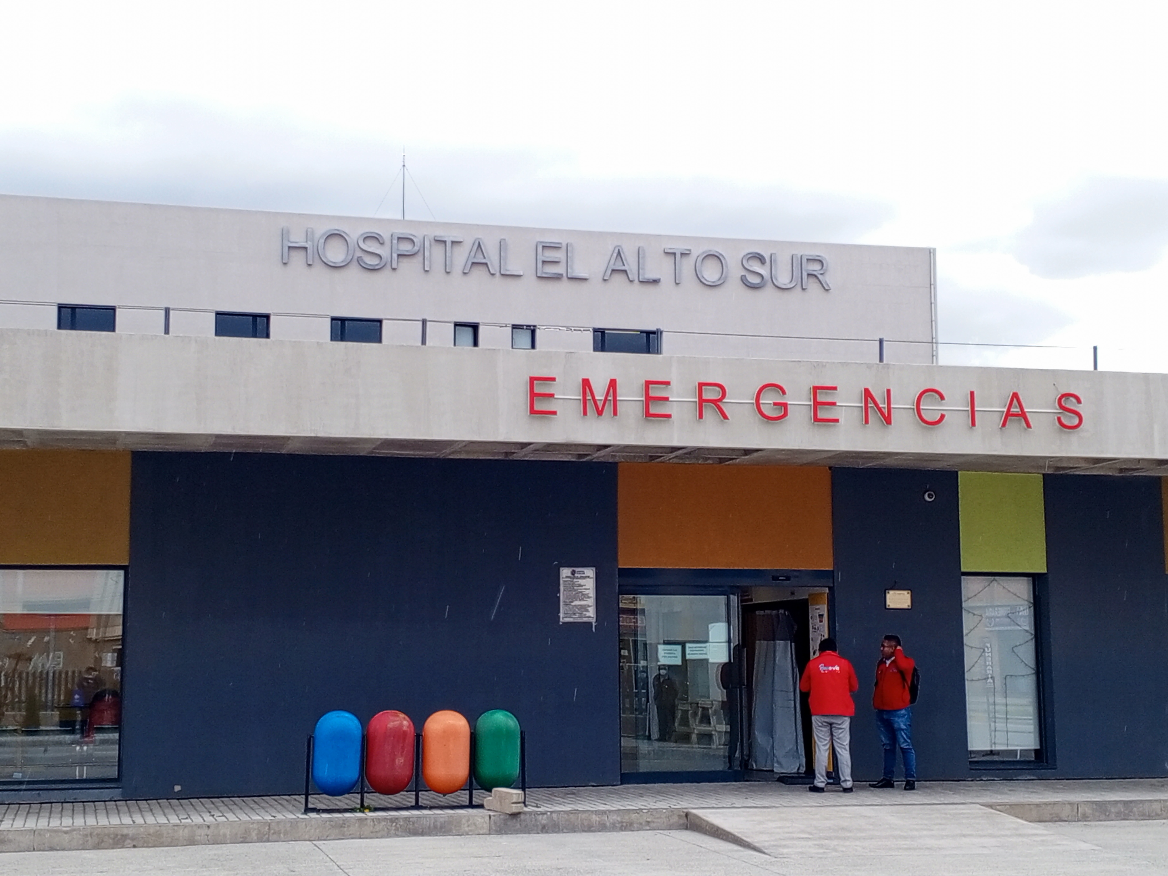 DEFENSORÍA DEL PUEBLO REALIZA GESTIONES PARA QUE ADULTO MAYOR EN SITUACIÓN DE ABANDONO SEA TRANSFERIDO DEL HOSPITAL EL ALTO-SUR A UN NOSOCOMIO DE TERCER NIVEL PARA RECIBIR ATENCIÓN MÉDICA DE URGENCIA