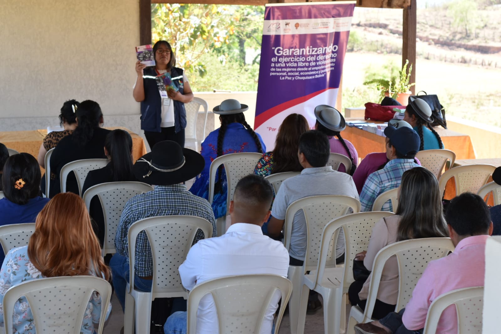 DEFENSORÍA DEL PUEBLO GESTIONA CAPACITACIÓN EN MASCULINIDADES PARA CONCEJALAS Y CONCEJALES DEL DEPARTAMENTO DE TARIJA