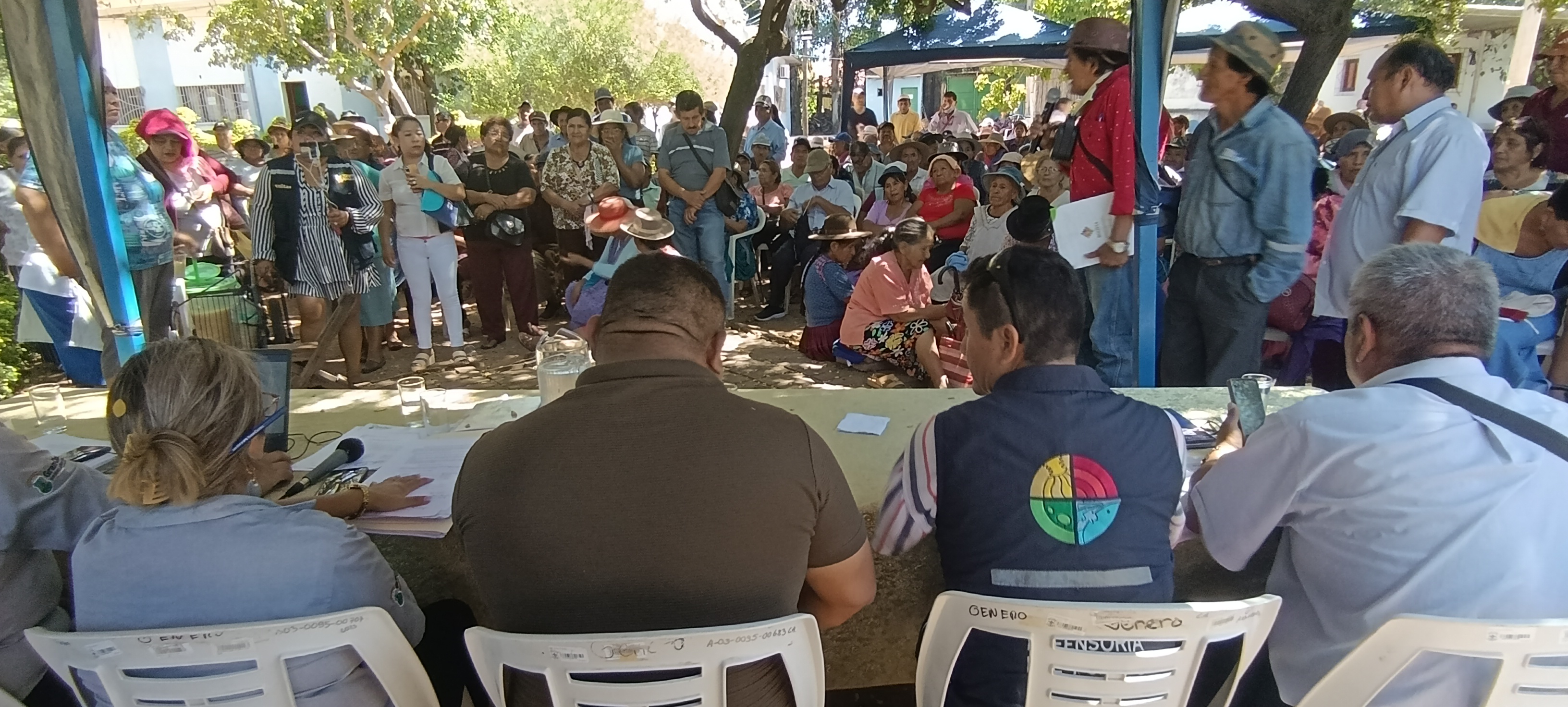 DEFENSORÍA DEL PUEBLO VIABILIZA ENTREGA DE CANASTA ALIMENTARIA PARA PERSONAS ADULTAS MAYORES EN YACUIBA