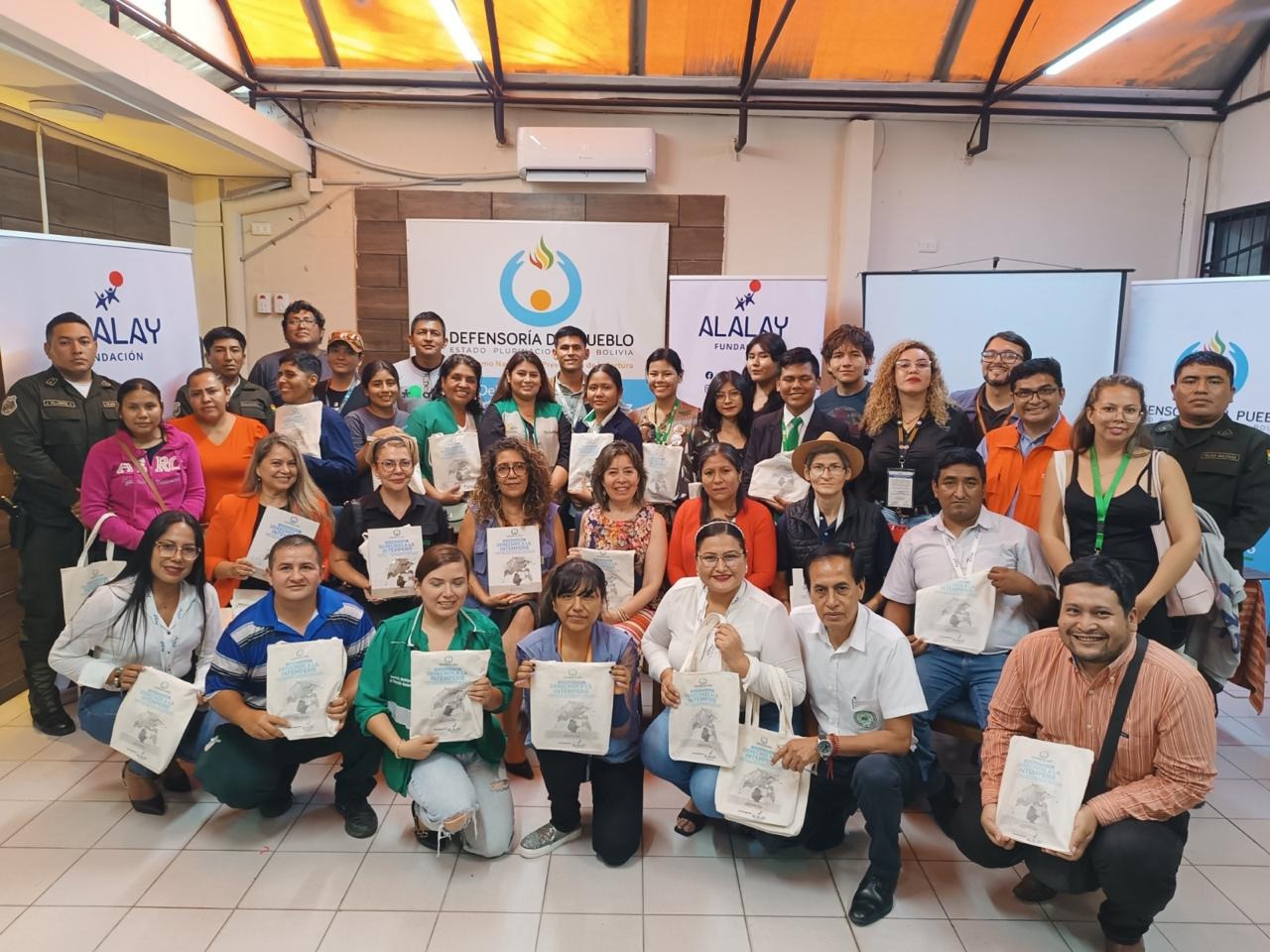 INFORME DEFENSORIAL “DERECHOS A LA INTEMPERIE” EVIDENCIA FALENCIAS EN LAS POLÍTICAS PÚBLICAS PARA NIÑAS, NIÑOS Y ADOLESCENTES EN SITUACIÓN DE CALLE EN SANTA CRUZ