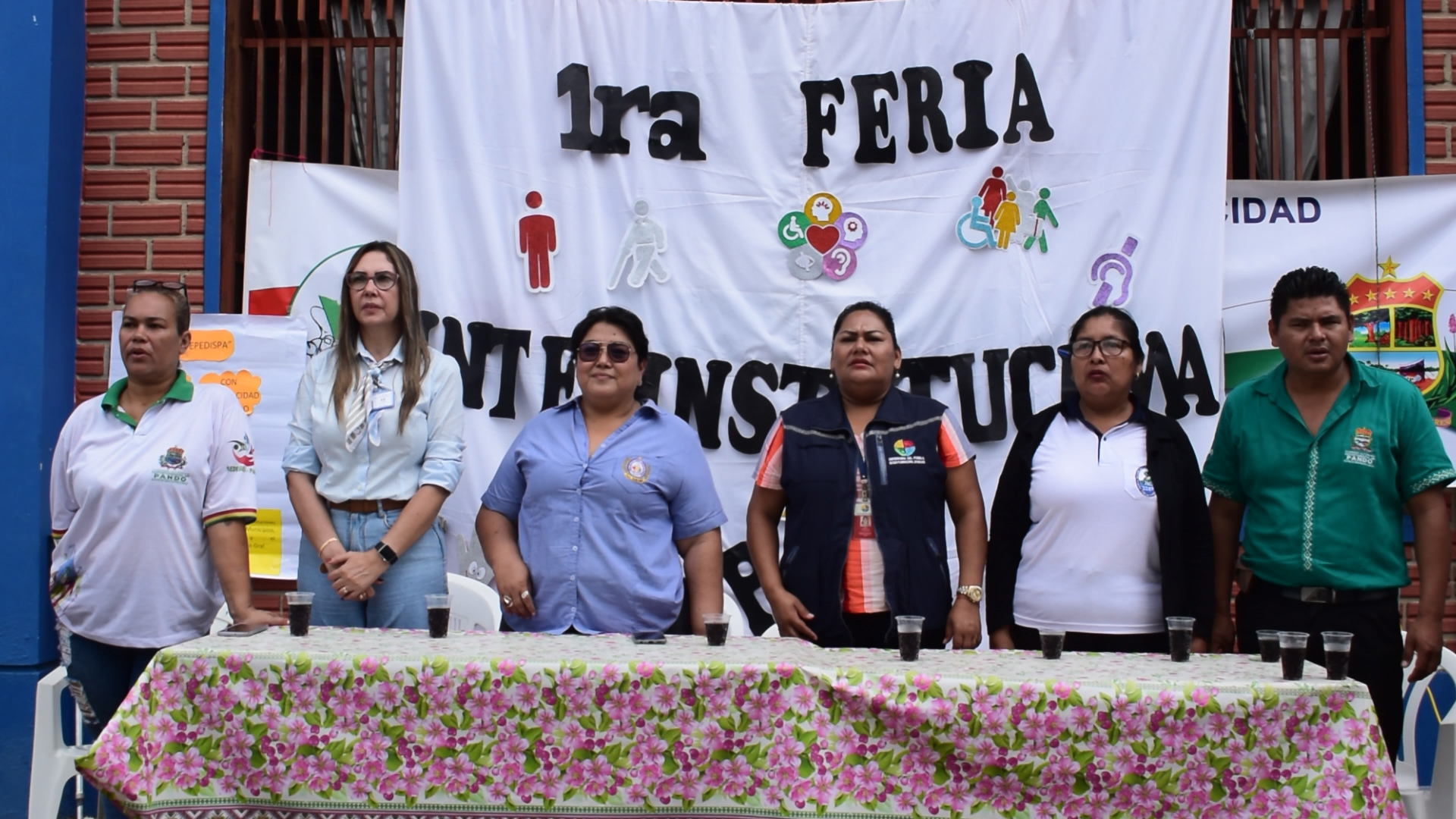 DELEGACIÓN DEFENSORIAL DE PANDO DIFUNDE DERECHOS DE LAS PERSONAS CON DISCAPACIDAD EN LA FERIA INTERINSTITUCIONAL REALIZADA EN LA PLAZA VILLA BUSCH DE COBIJA.