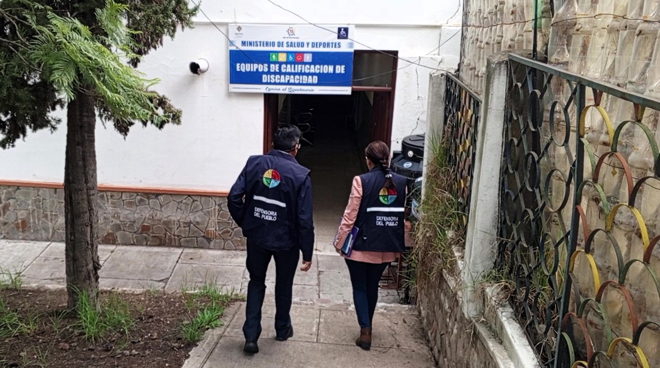 Defensoría del Pueblo exhorta a la Gobernación de Chuquisaca a garantizar el funcionamiento del equipo de calificación de personas con discapacidad