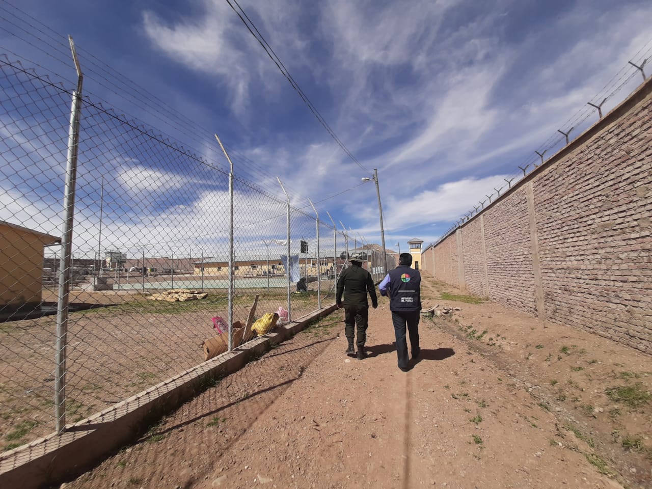 DEFENSORÍA DEL PUEBLO IDENTIFICA VULNERACIÓN DE DERECHOS Y FALTA DE ATENCIÓN A PRIVADOS DE LIBERTAD EN EL PENAL DE UNCÍA