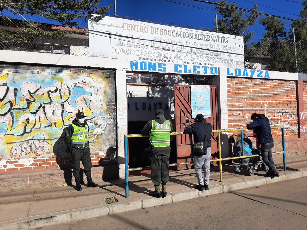 DEFENSORÍA DEL PUEBLO MOVILIZA ALREDEDOR DE CENTENAR DE PERSONAS PARA TAREAS DE VERIFICACIÓN EN RECINTOS ELECTORALES DE POTOSÍ