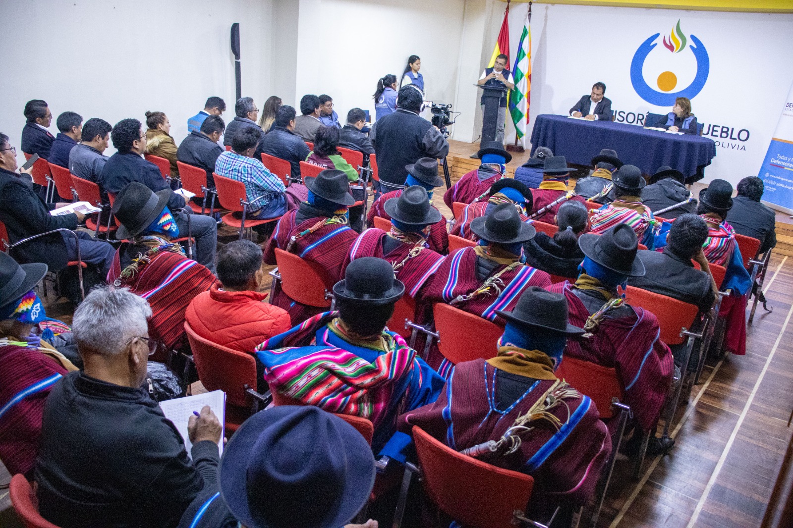 DEFENSORÍA DEL PUEBLO PRESENTA EL PLAN DE ACCIONES PARA EL SEGUIMIENTO Y PROTECCIÓN DE LOS RECURSOS HIDRICOS EN EL MUNICIPIO DE VIACHA