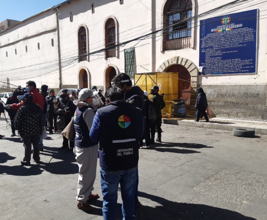 Defensoría del Pueblo verifica plan de contingencia implementado en el penal de San Pedro ante elevado número de casos de COVID-19